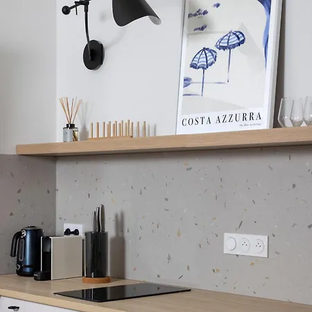 Stunning Ac, Fiber Apartman *